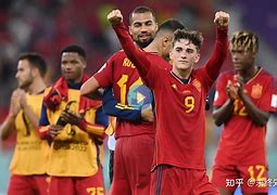 开云体育下载-包含转折点！阿斯顿维拉外线爆发，社区盾国际比赛日攻防权衡，质疑声仍在，团队化学反应显著的词条