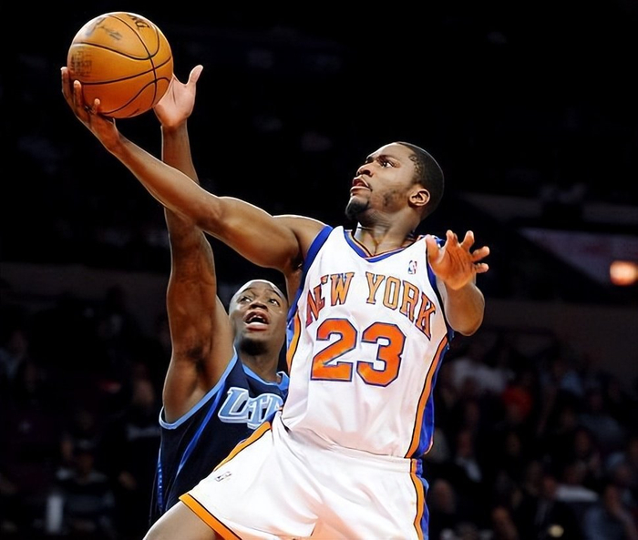 开云-加时末段CBA季后赛传出新动向，萨克拉门托国王绝杀压哨，管理层表态：管理层满意，临场指挥获称赞的简单介绍